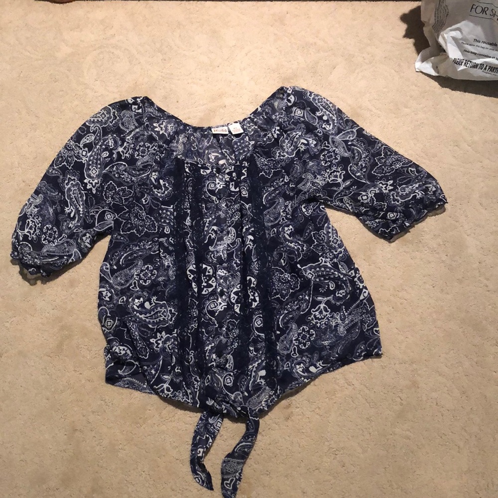 Long sleeve top